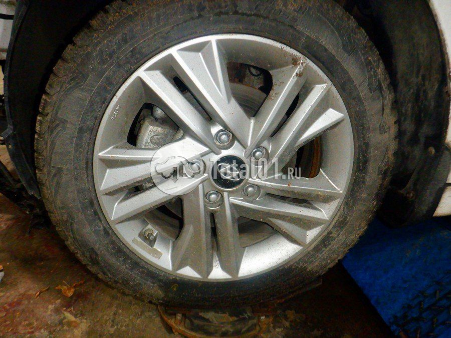 Фото Hyundai Elantra 222