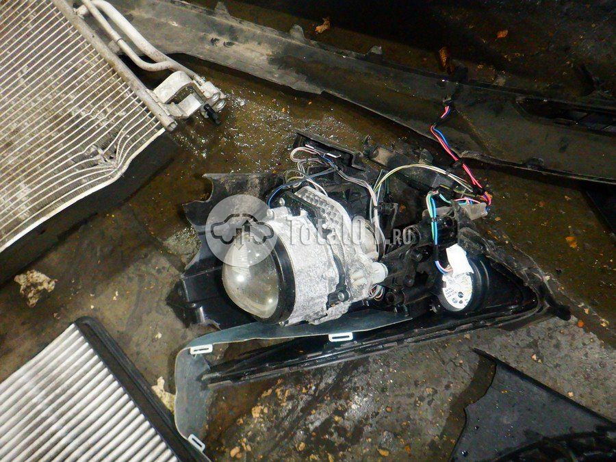 Фото Hyundai Elantra 328