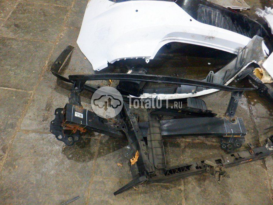 Фото Hyundai Elantra 340