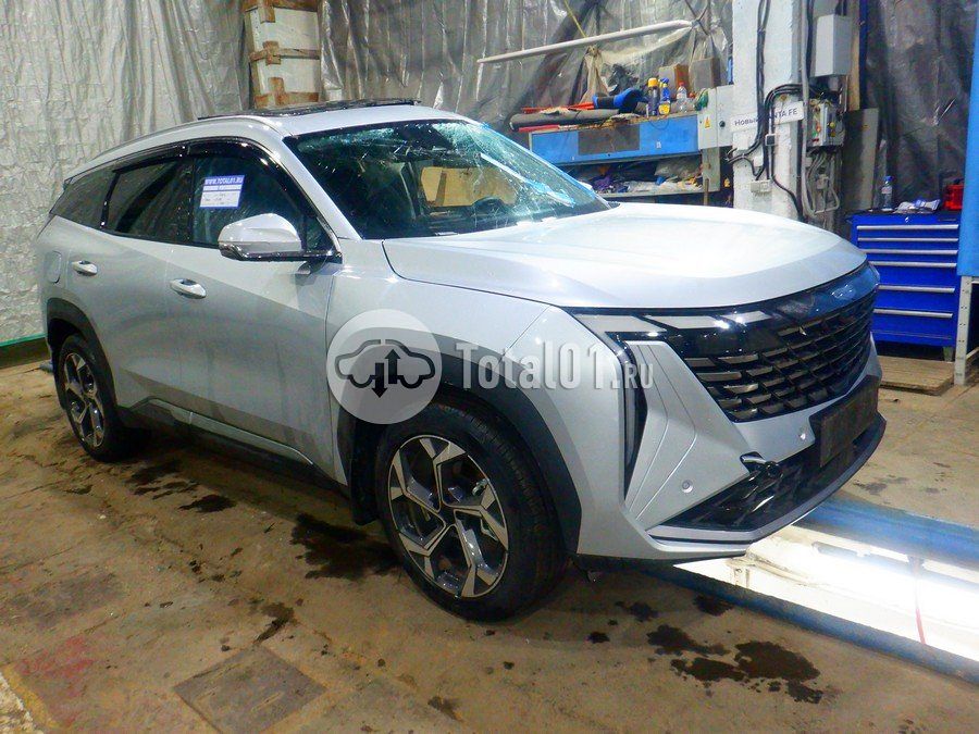 Фото Geely Atlas 6