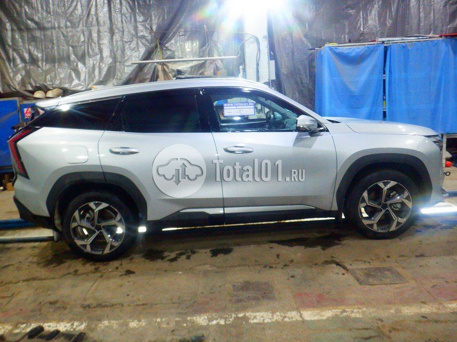 Фото Geely Atlas 10