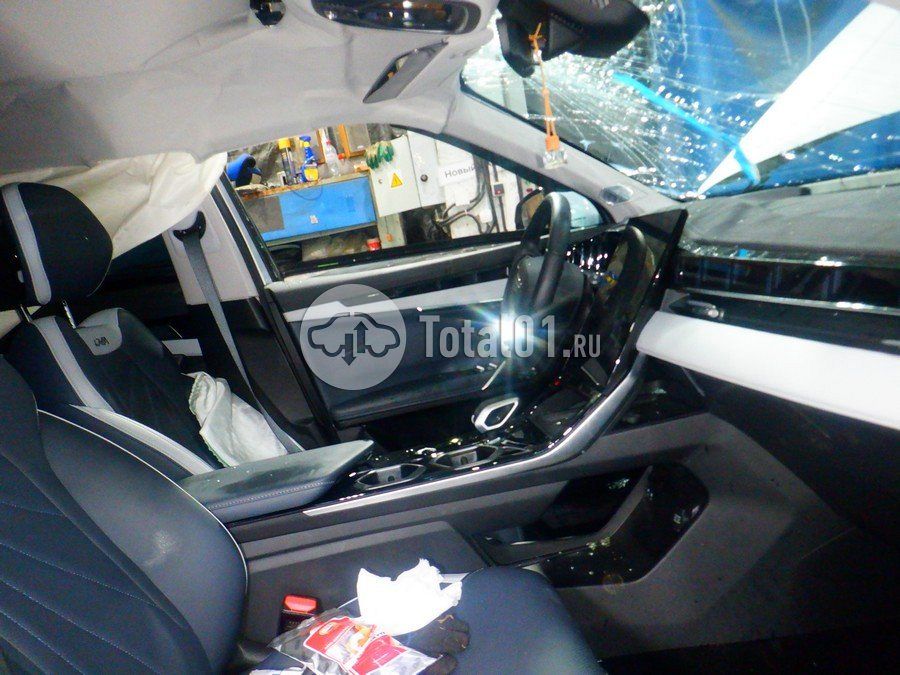 Фото Geely Atlas 22