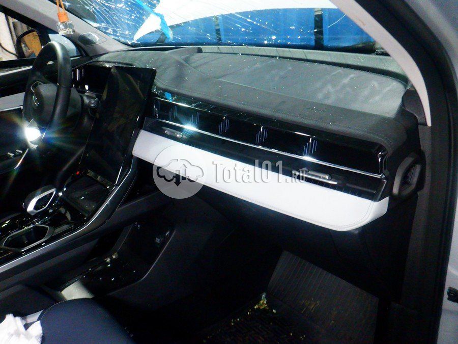 Фото Geely Atlas 32