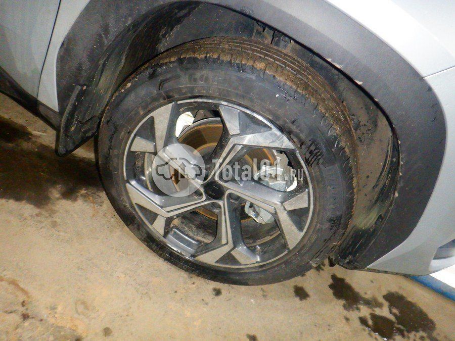 Фото Geely Atlas 80