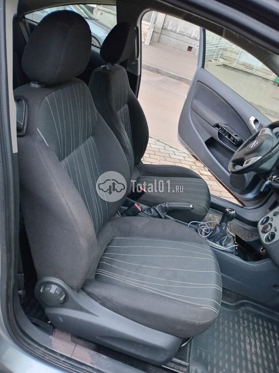 Фото Opel Corsa 32