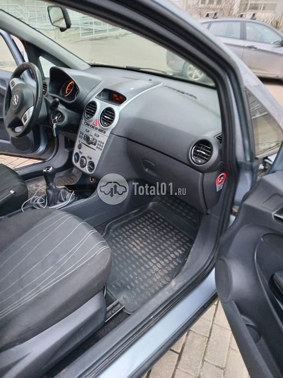 Фото Opel Corsa 40