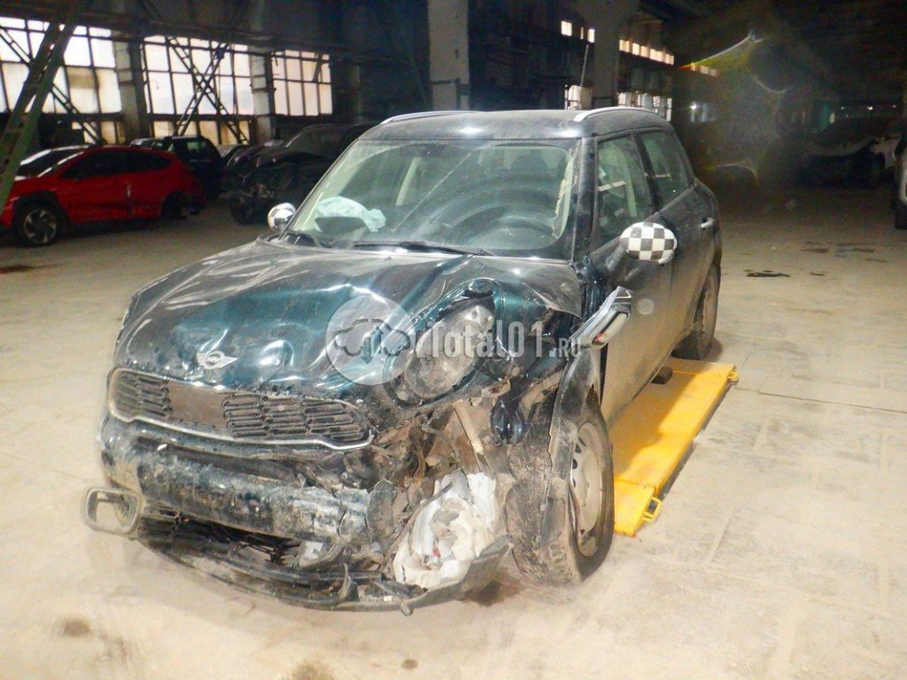 Фото MINI Cooper S 12