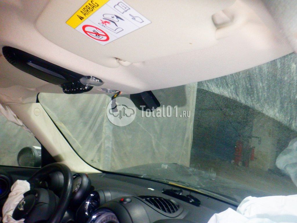 Фото MINI Cooper S 42