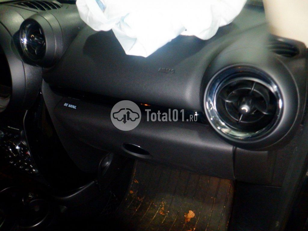 Фото MINI Cooper S 46