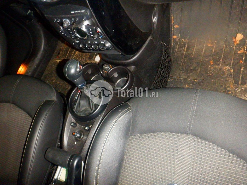 Фото MINI Cooper S 50