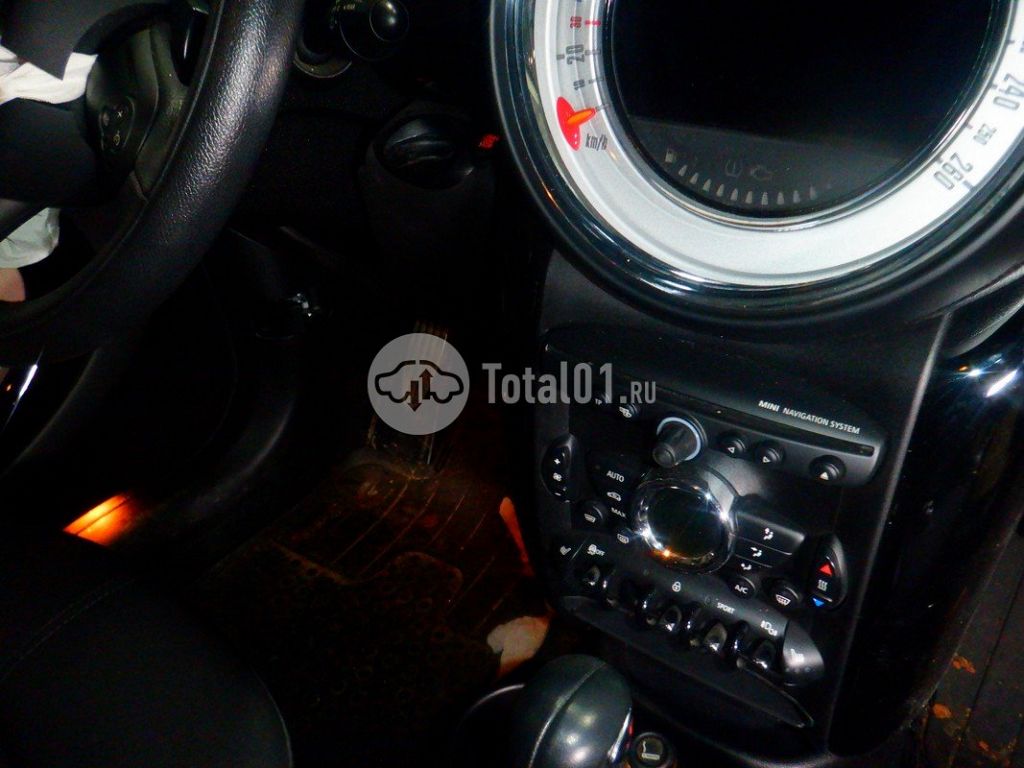 Фото MINI Cooper S 52