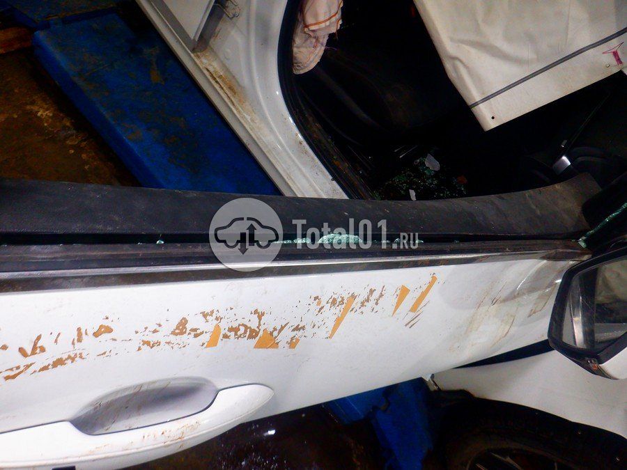 Фото Hyundai Elantra 26