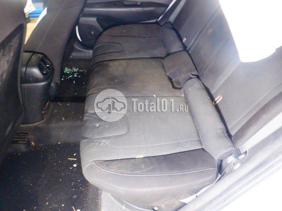 Фото Hyundai Elantra 74