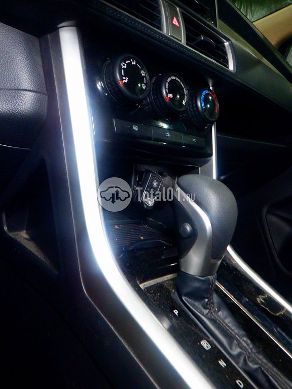 Фото Mitsubishi Xpander 78