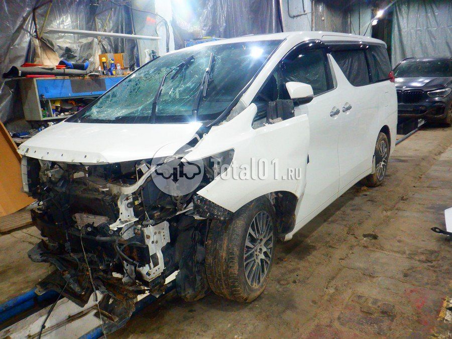 Фото Toyota Alphard 6