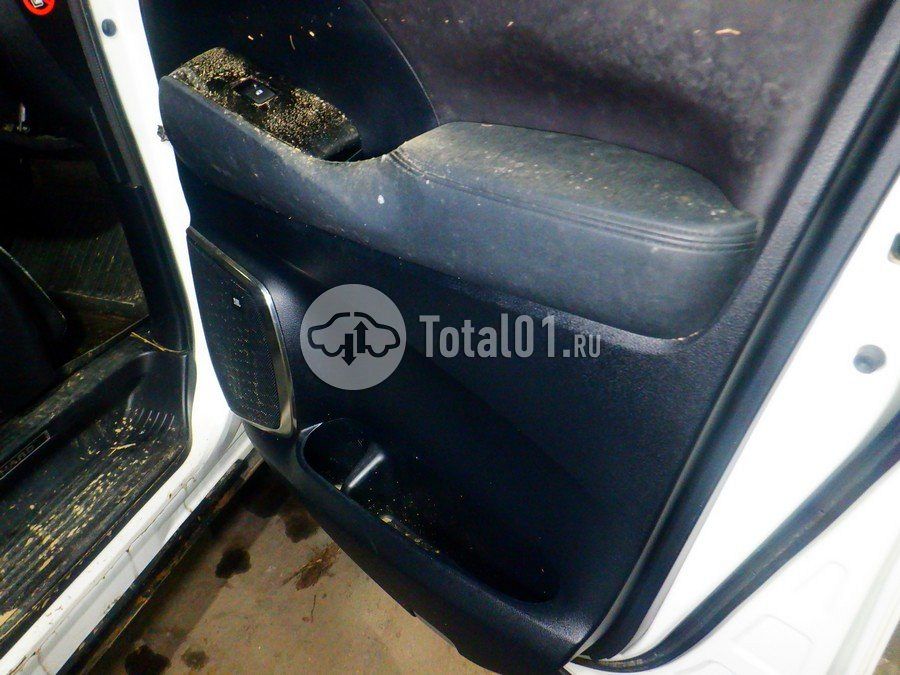 Фото Toyota Alphard 20