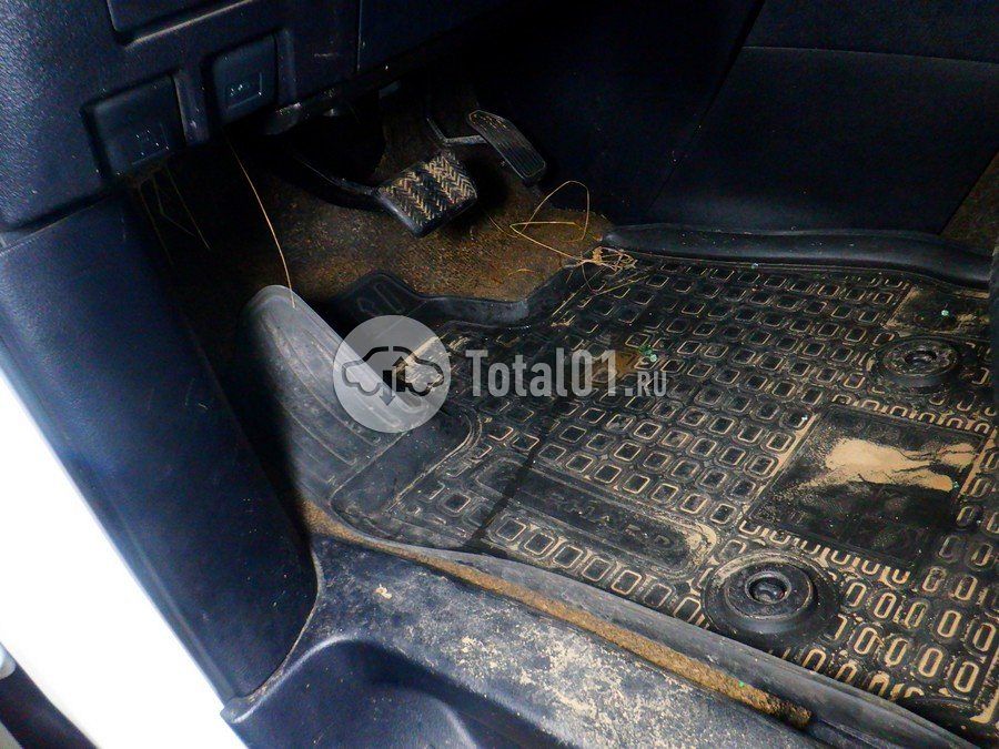 Фото Toyota Alphard 140