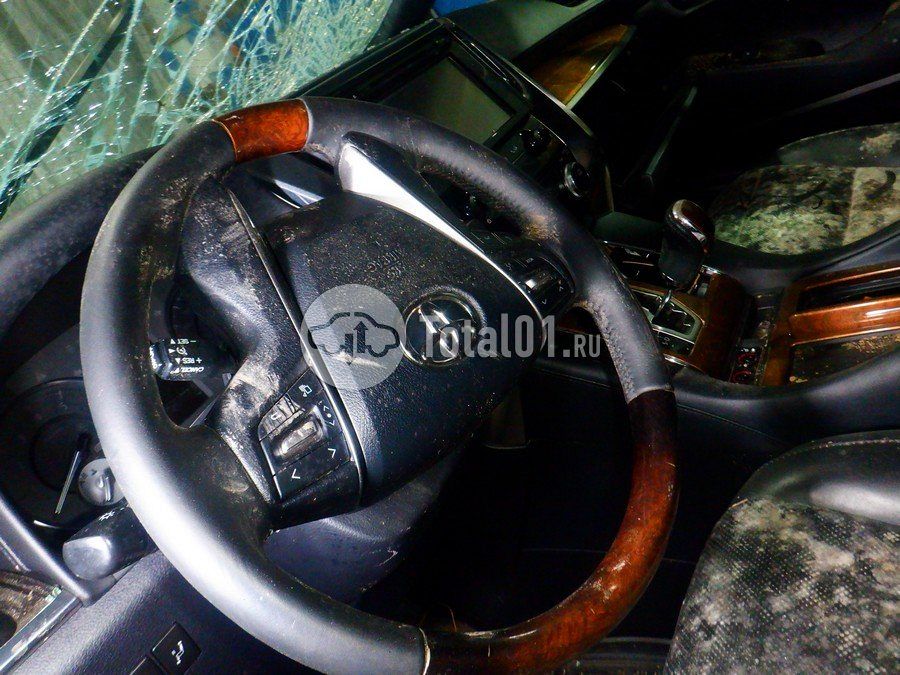 Фото Toyota Alphard 150