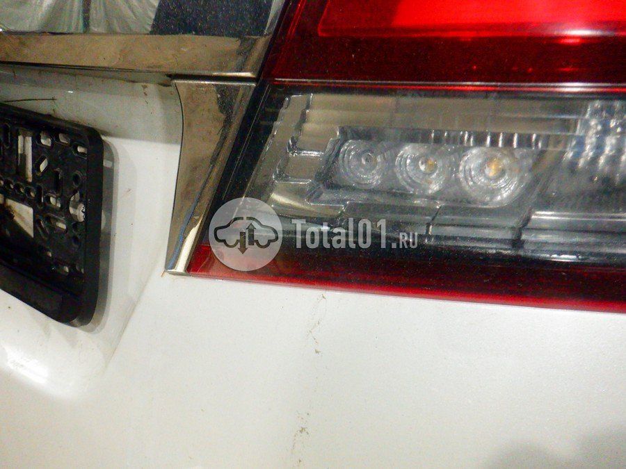 Фото Toyota Alphard 220