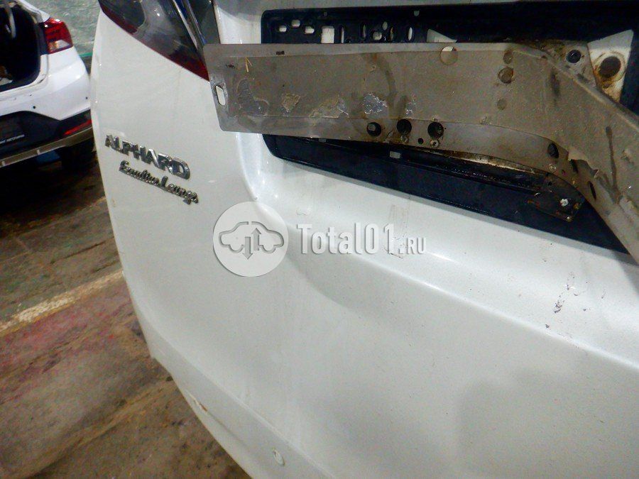 Фото Toyota Alphard 456