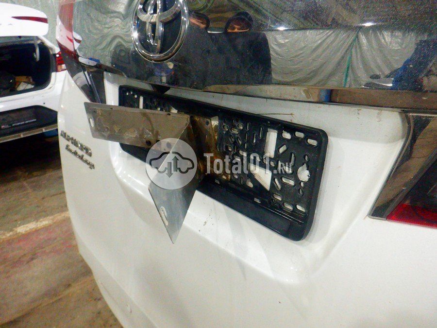 Фото Toyota Alphard 458