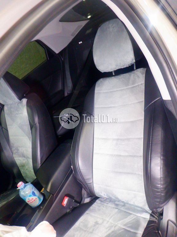 Фото Hyundai Elantra 28