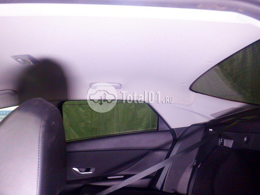 Фото Hyundai Elantra 52