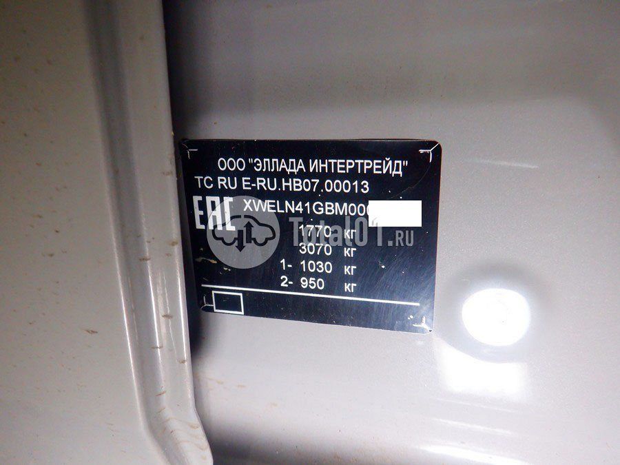 Фото Hyundai Elantra 84