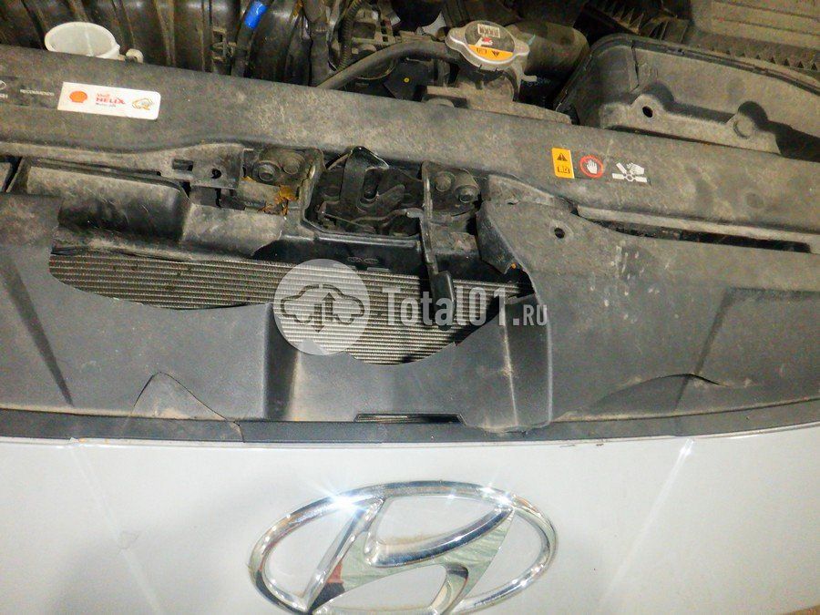 Фото Hyundai Elantra 104