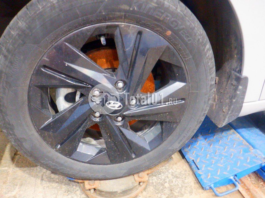 Фото Hyundai Elantra 218