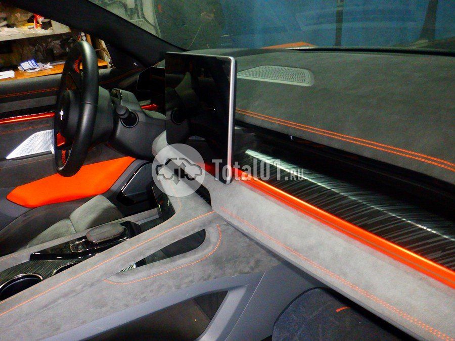 Фото Zeekr 001 28