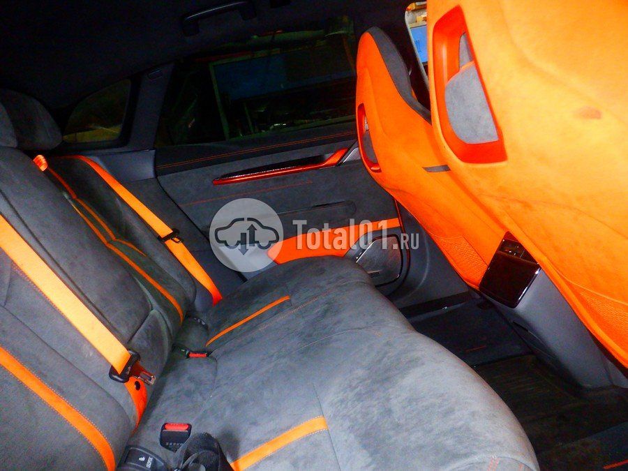 Фото Zeekr 001 54