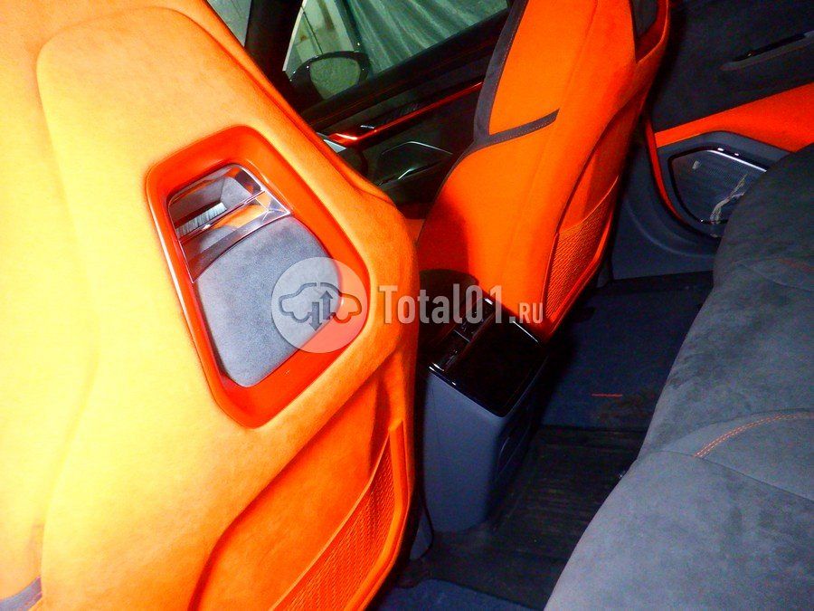 Фото Zeekr 001 84