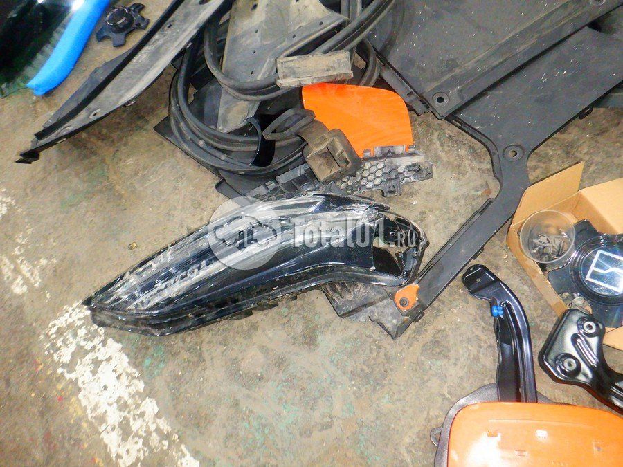 Фото Zeekr 001 334