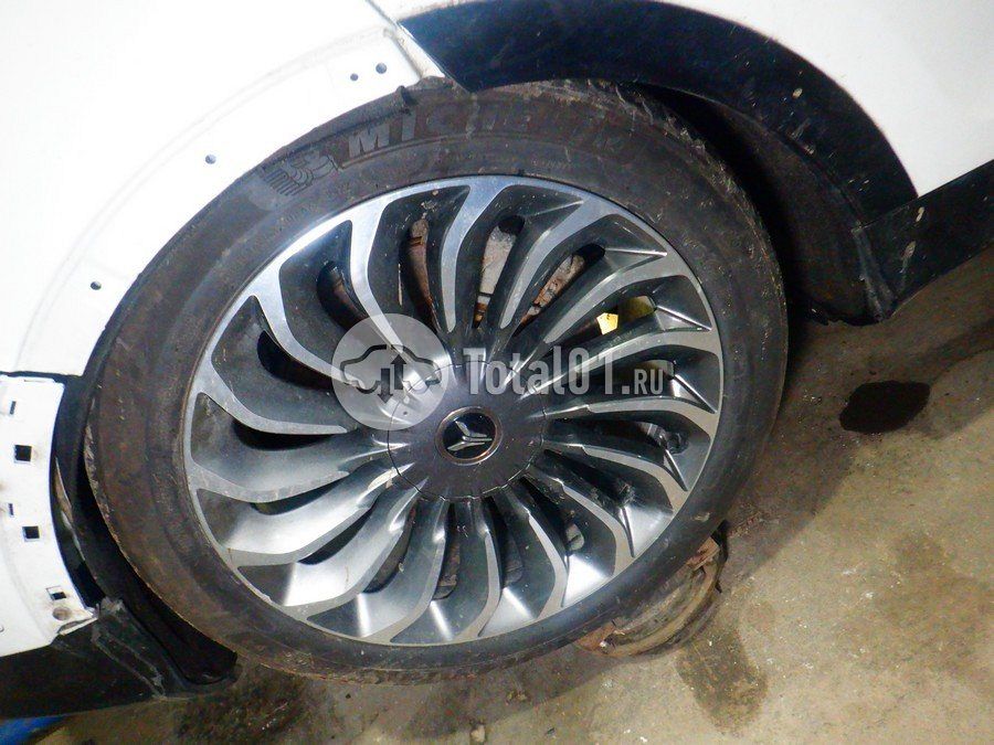 Фото Voyah Free 58