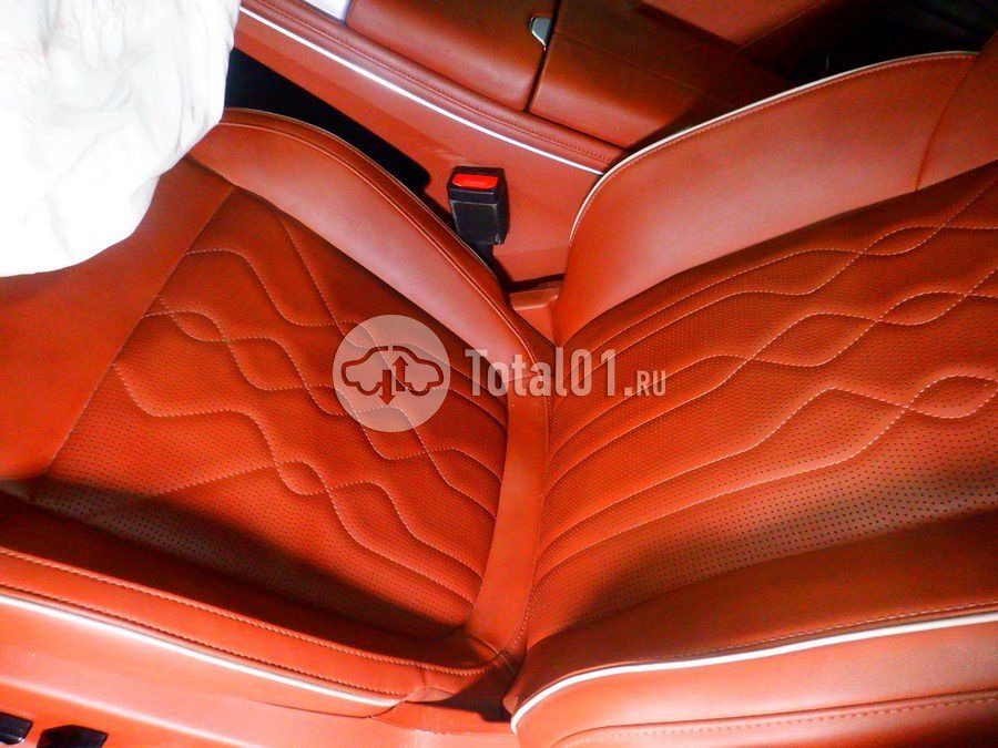 Фото Voyah Free 172