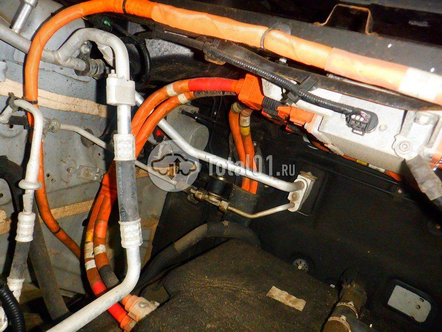 Фото Voyah Free 250