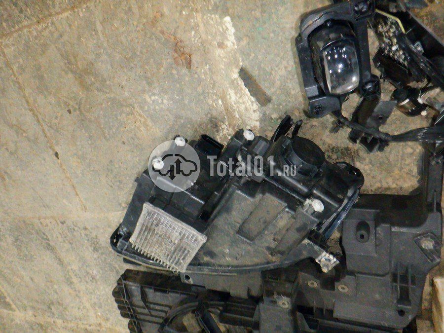 Фото Voyah Free 380