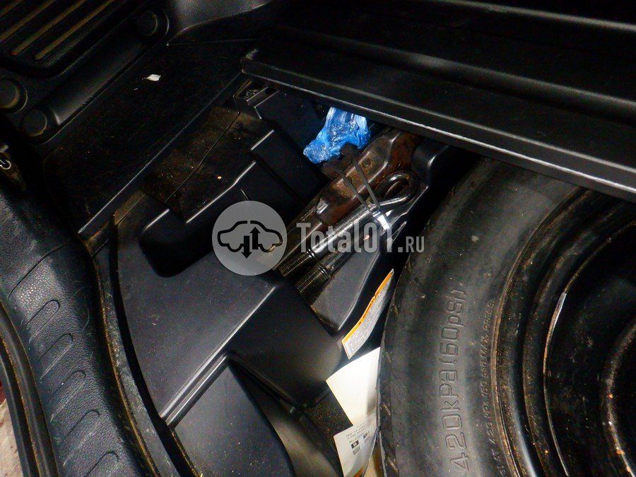 Фото Toyota RAV4 64