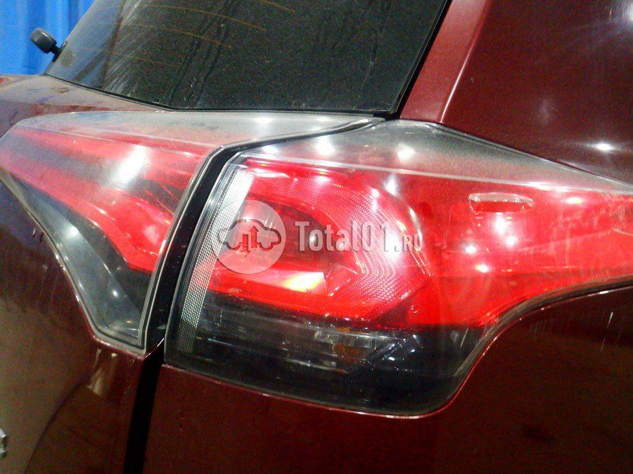 Фото Toyota RAV4 138