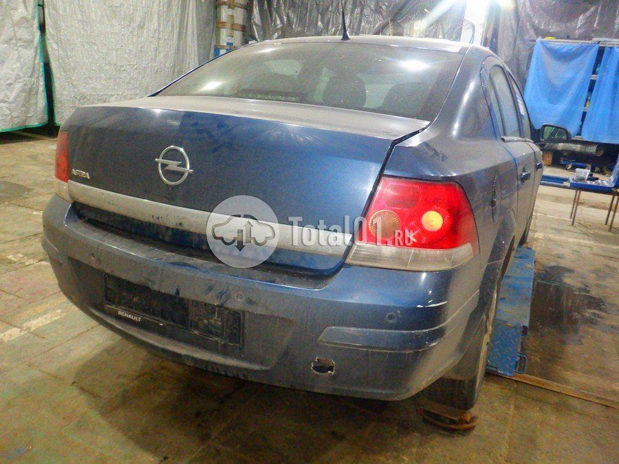 Фото Opel Astra 12