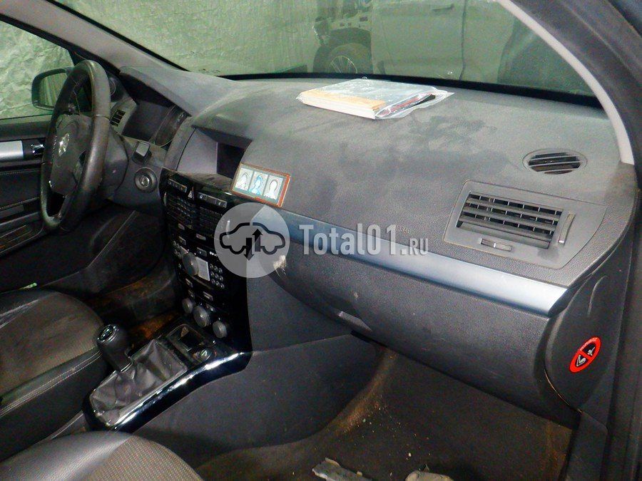 Фото Opel Astra 28