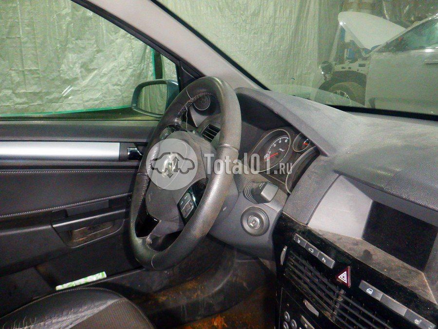Фото Opel Astra 32