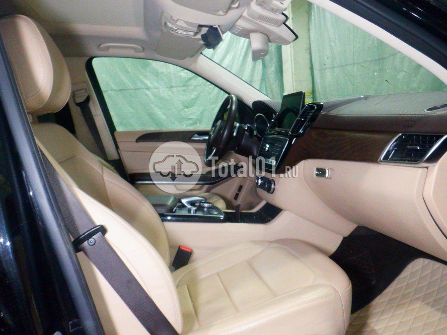 Фото Mercedes-Benz GLS-класс 22