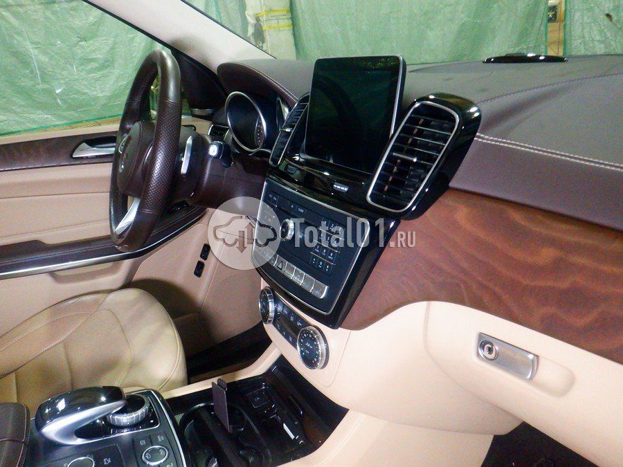 Фото Mercedes-Benz GLS-класс 34