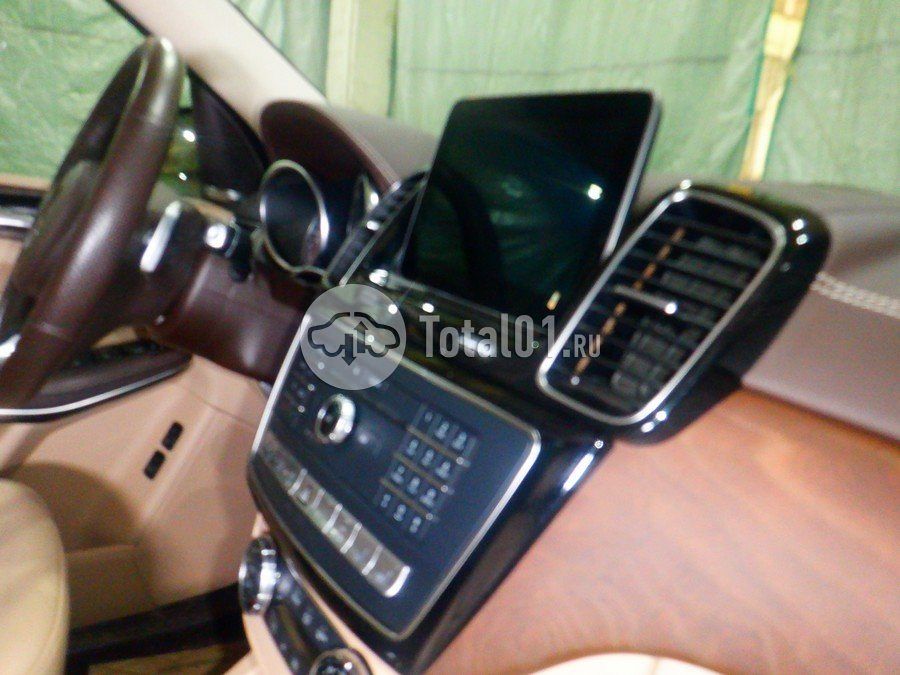 Фото Mercedes-Benz GLS-класс 38