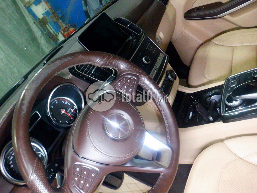 Фото Mercedes-Benz GLS-класс 104