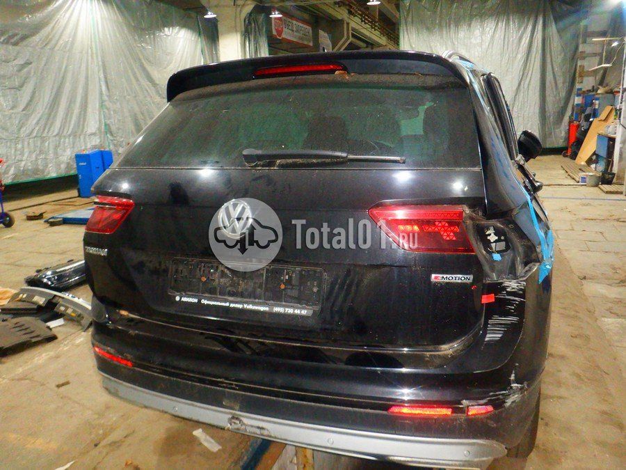 Фото Volkswagen Tiguan 14