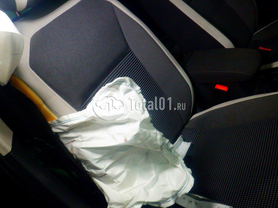 Фото Volkswagen Tiguan 30