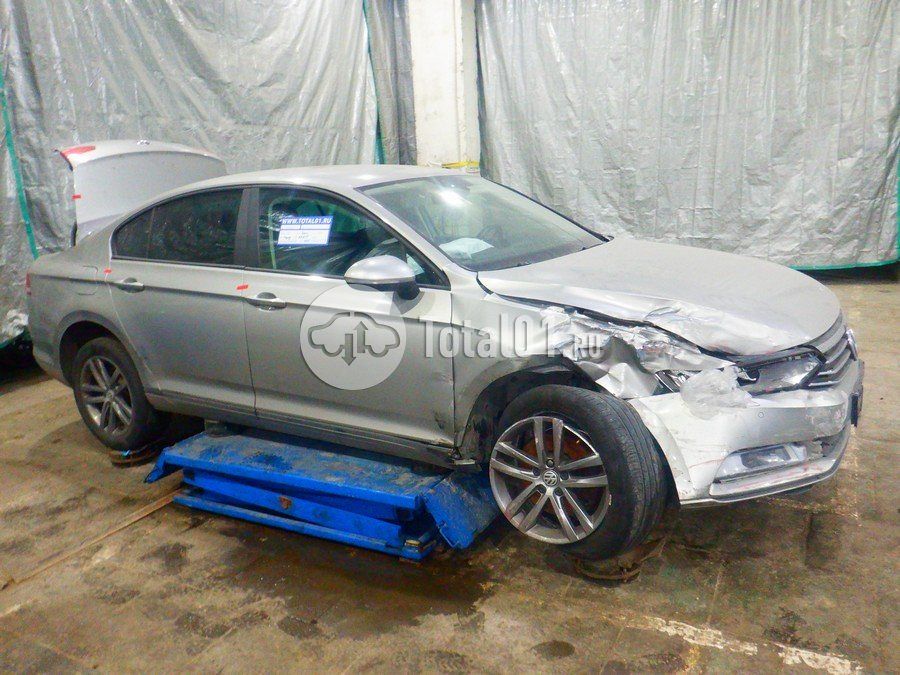 Фото Volkswagen Passat 10